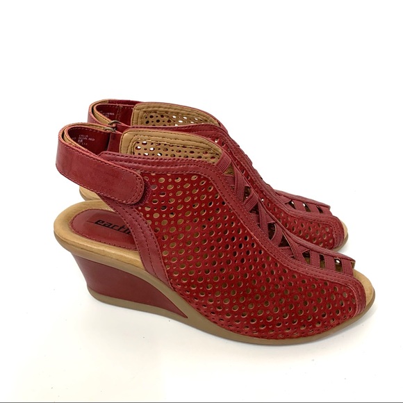 earth perforated leather wedges